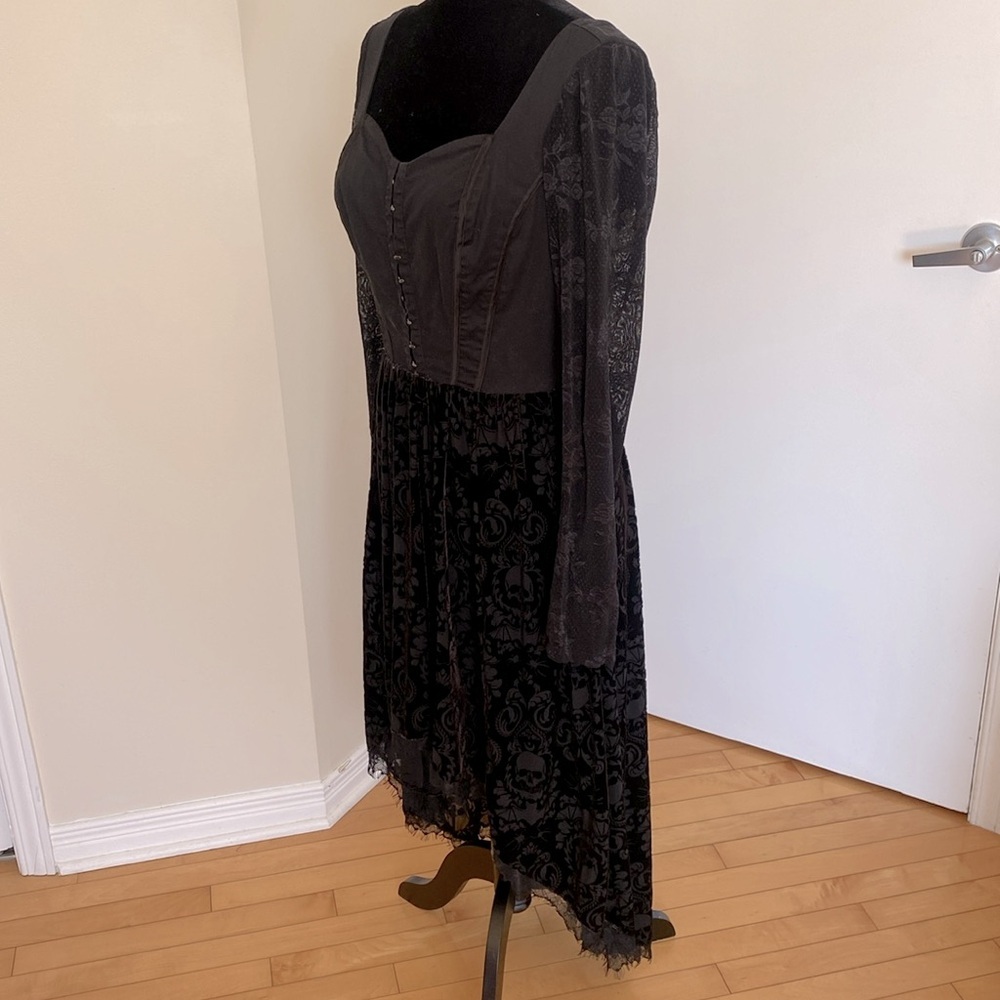 Black Lace High-Low Black Velvet Corset Midi Goth Dress Size 11 - Picture 11 of 17